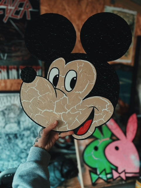 WOODEN MICKEY-VINTAGE COLOURS